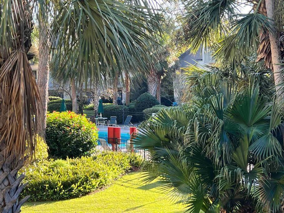 Spacious, Cozy Villa W/Parking In Coligny Villas Хилтон-Хед-Айленд Экстерьер фото
